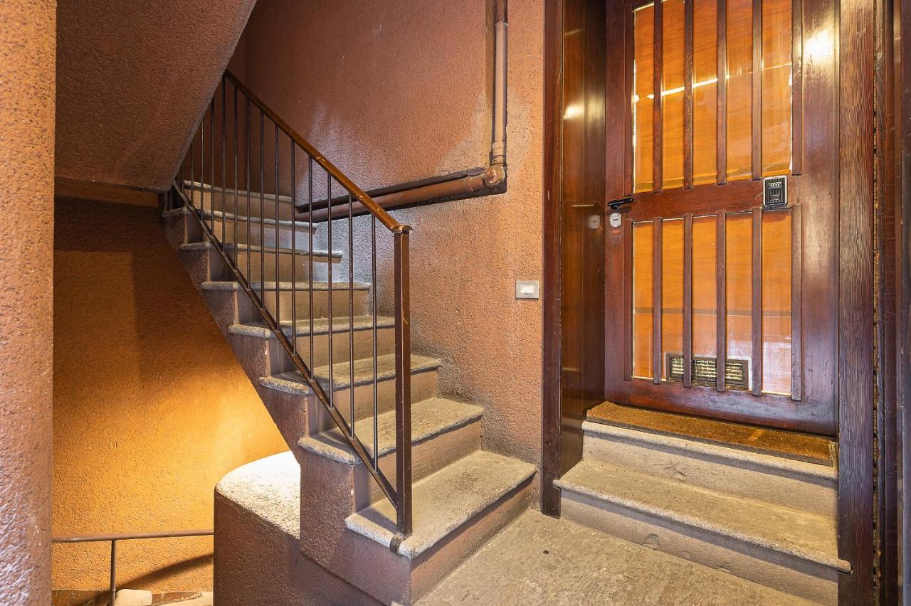 Hemeras Boutique Homes - Design Flat In The City Center Milano Exterior foto