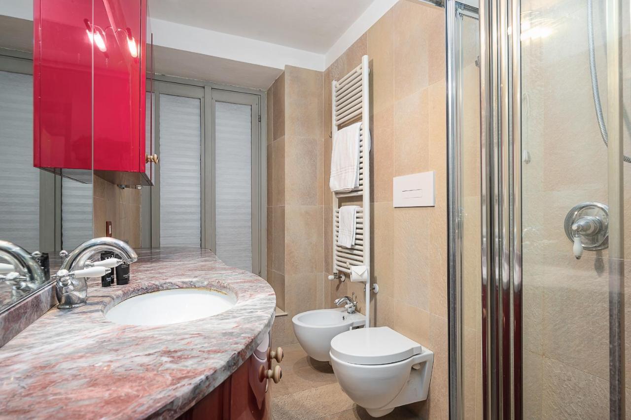 Hemeras Boutique Homes - Design Flat In The City Center Milano Exterior foto